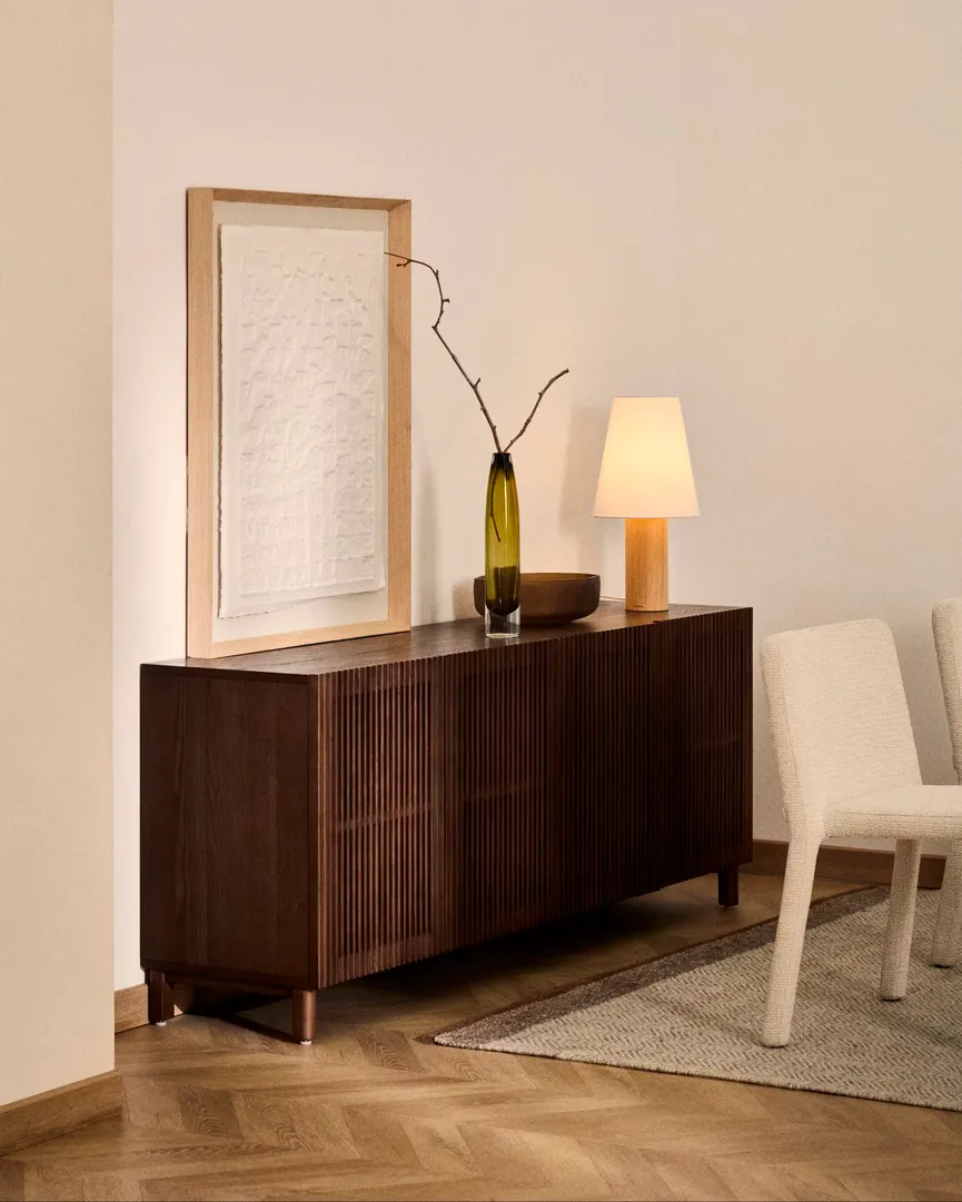 Sideboard milieu