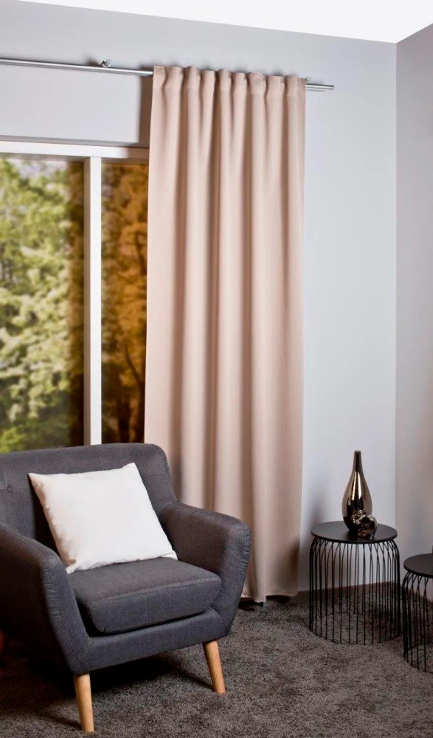 Dekoschal Blacky 140x225 milieu