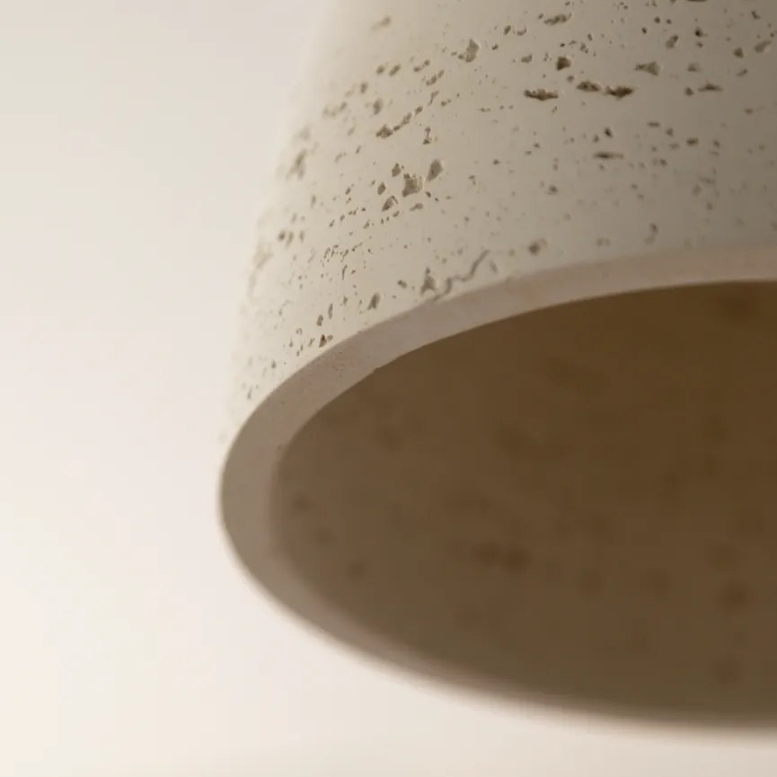 Pendelleuchte "TRAVENTA" detail