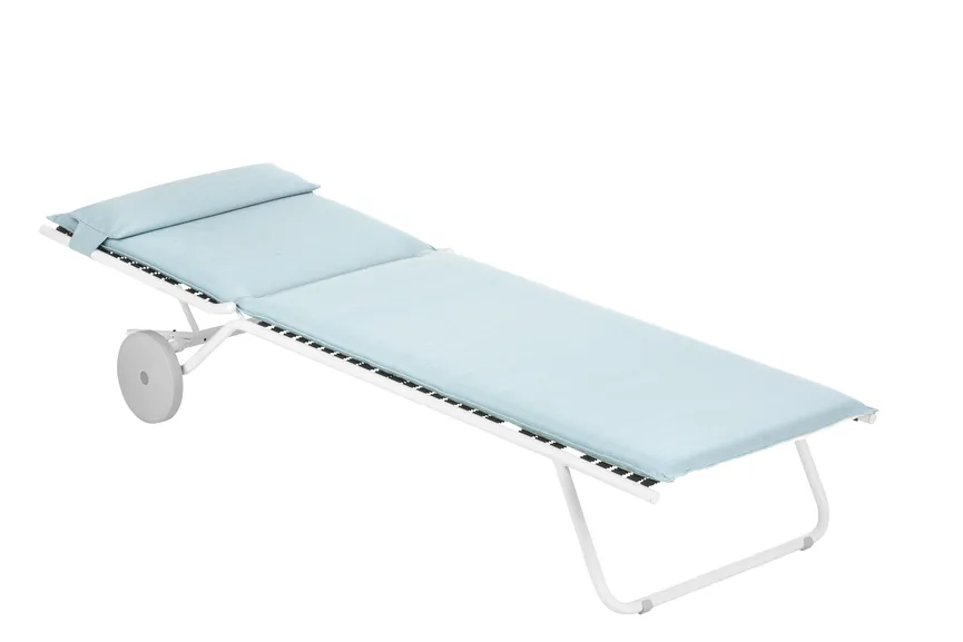 ***Sonnenliege mit Rädern detail