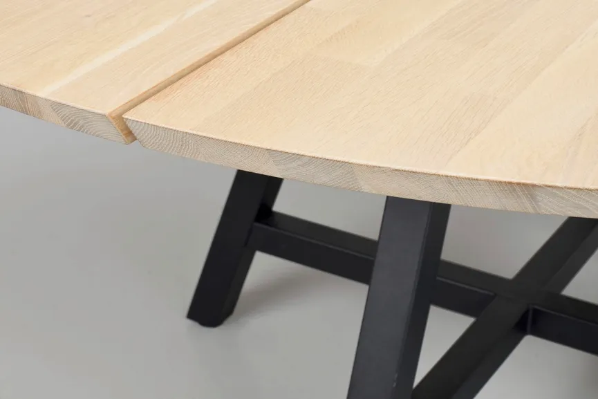 Esstisch Ø 150 cm detail