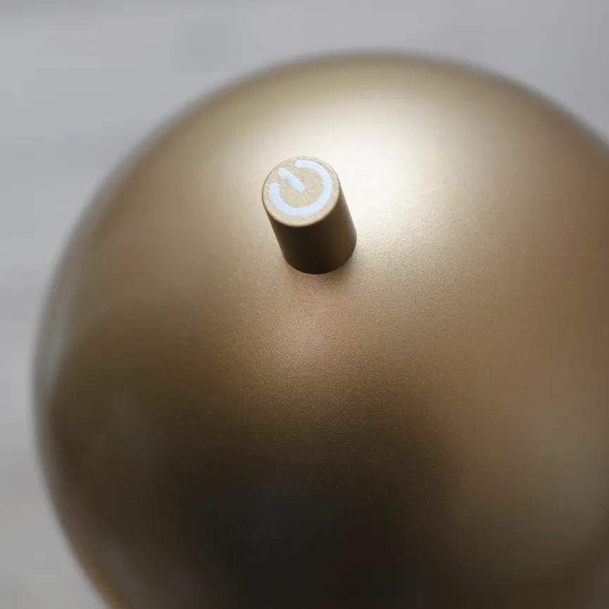 Akku-Tischleuchte "BELLIS" detail