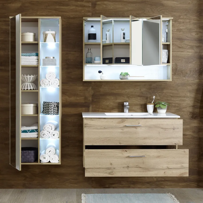 *Hochschrank milieu