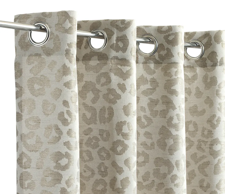 Ösenschal SW-Leo detail