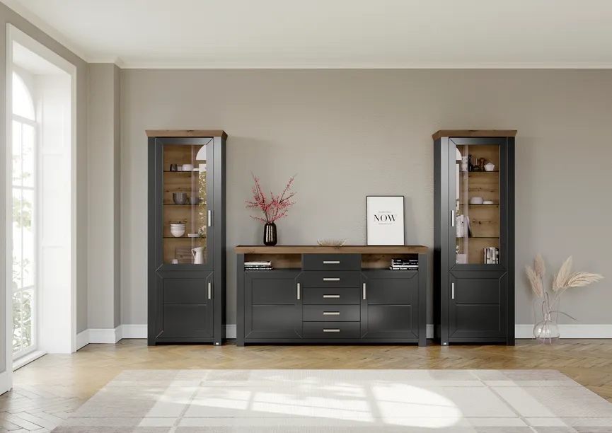 Sideboard detail