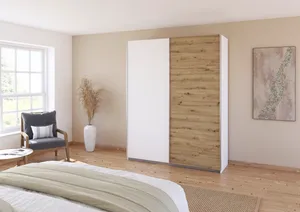 Schwebetürenschrank