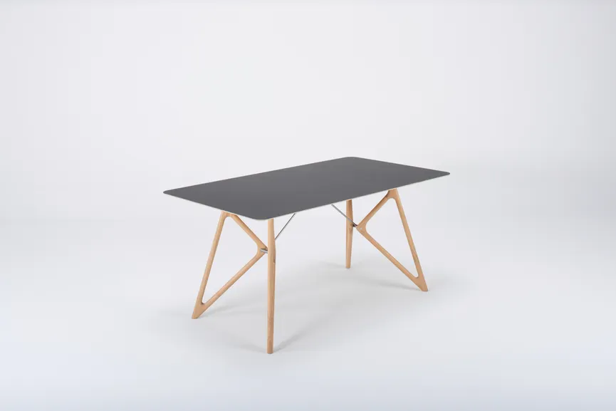 Tisch 09F material_farbe