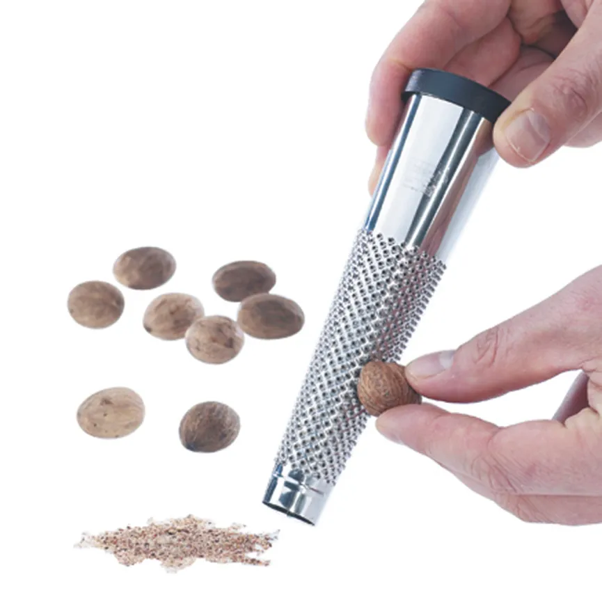 Muskatreibe mit Nussbehälter detail