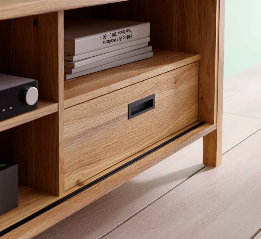 TV-Lowboard detail