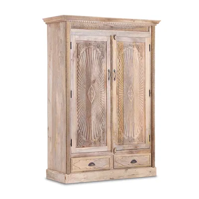 Garderobenschrank