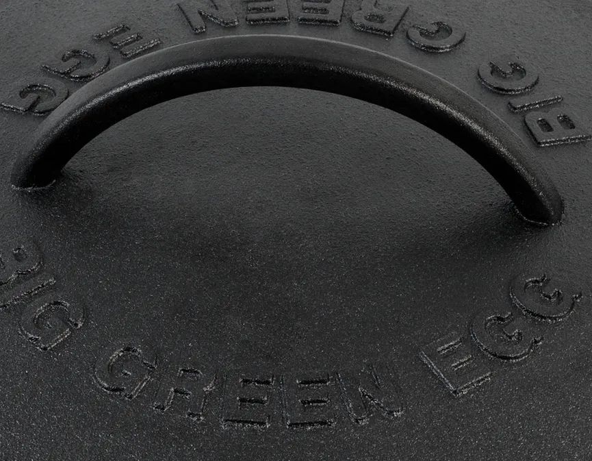 Cast Iron Dutch Oven detail