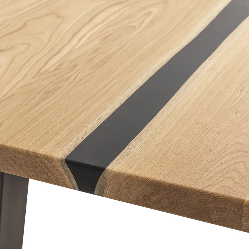 Esstisch Trapez Baumkante detail