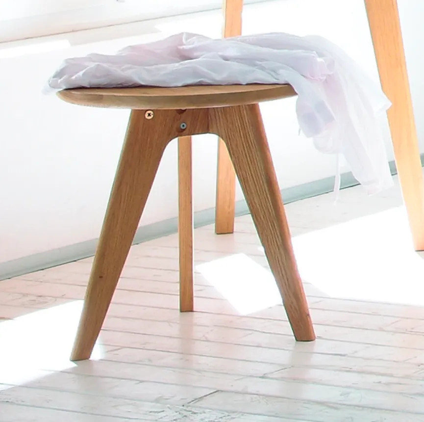 Hocker "Circo 44" material_farbe