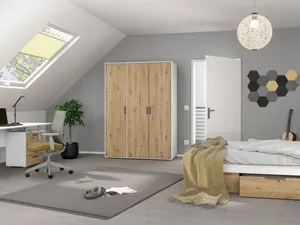 Kleiderschrank