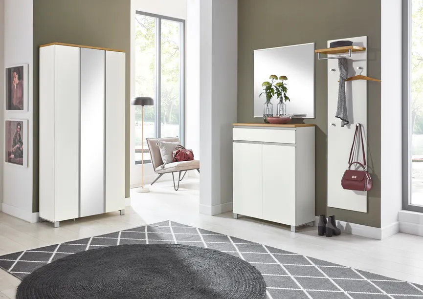 Schuhschrank milieu