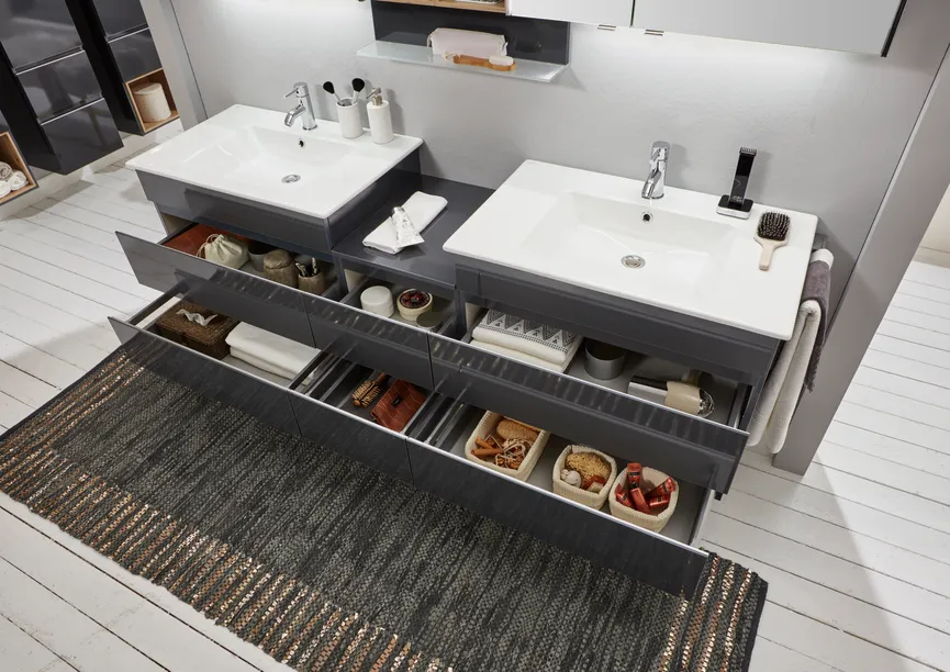 *Waschtischkombination detail