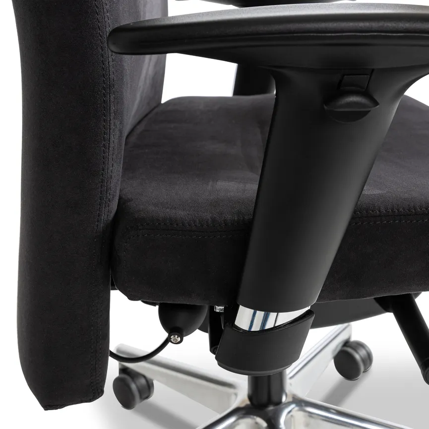 Chefsessel m.Kopfstütze Led.op funktion