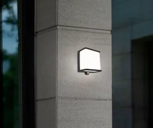 LED-Außensolarwandleuchte