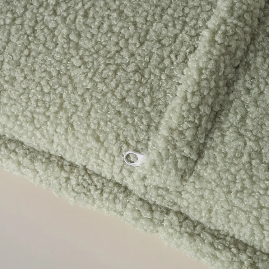 Kissen "Nevio" cremeweiß-grün detail