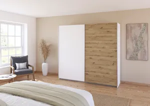 Schwebetürenschrank