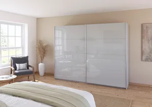 Schwebetürenschrank