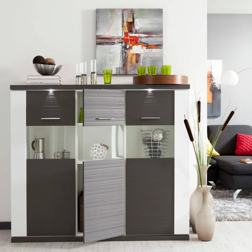 Highboard milieu