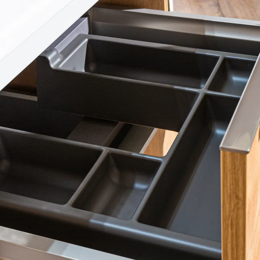 *Waschtischkombination detail