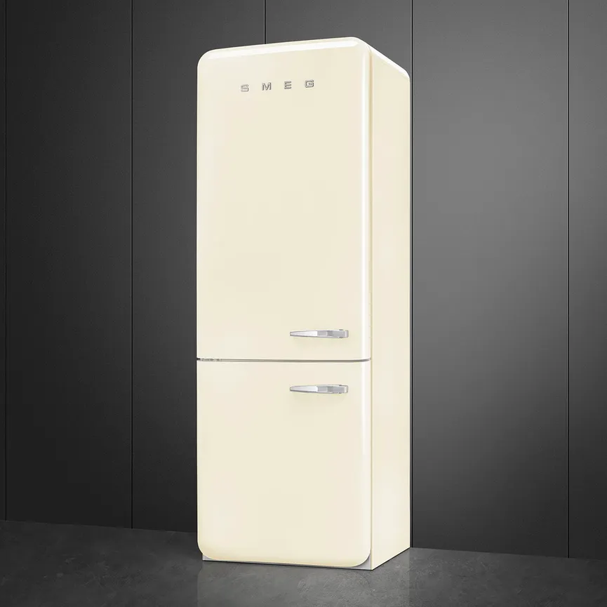 SMEG Kühl-/Gefrierkombination detail