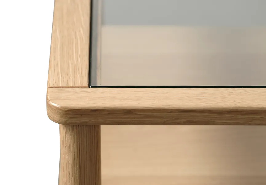 Beistelltisch detail