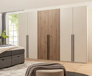 Kleiderschrank