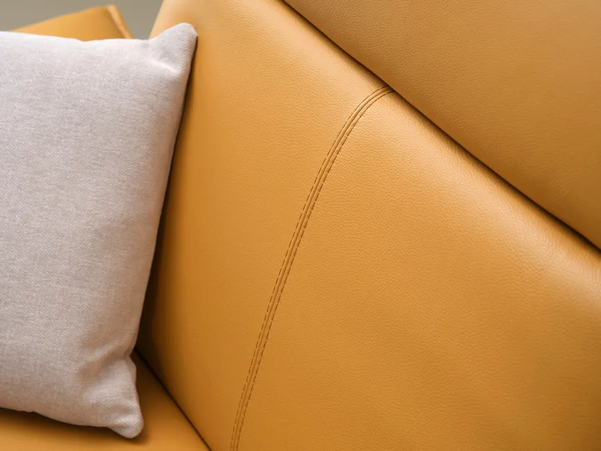 Sofa 2,5-Sitzer detail