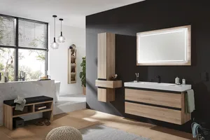Badezimmerspiegel