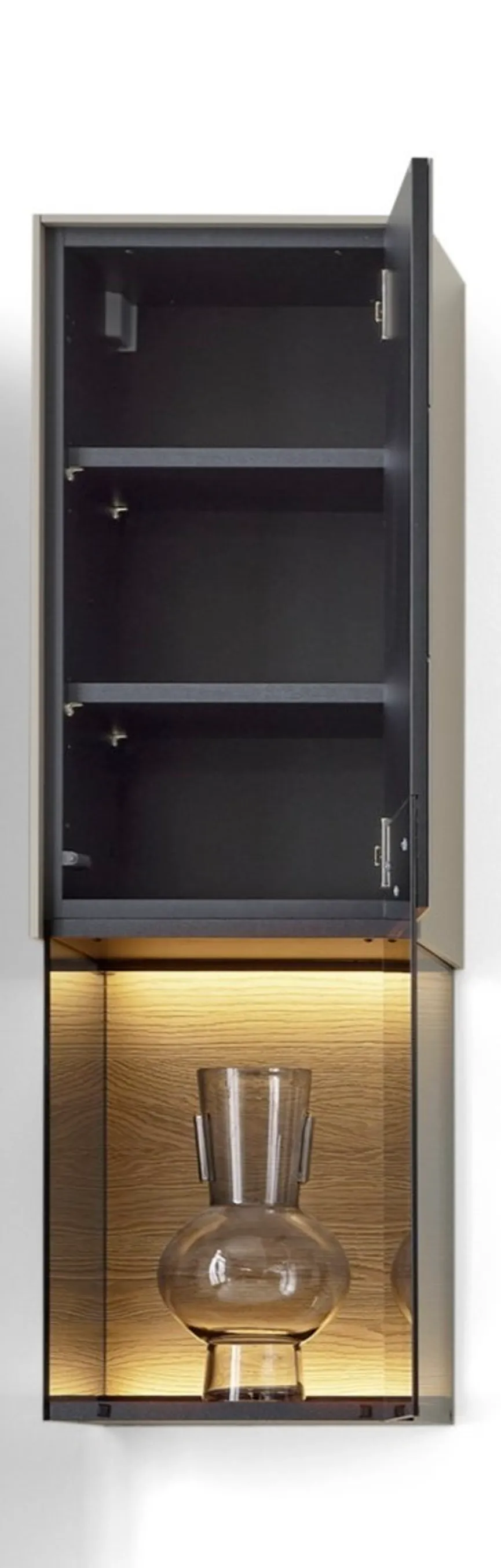 Hängeschrank Türanschl. rechts detail