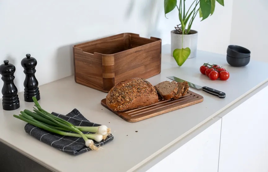 Brotkasten Akazie milieu