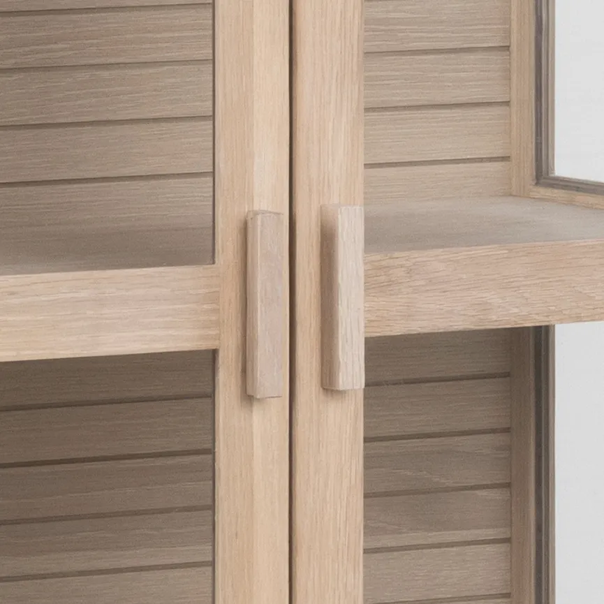 Vitrine detail