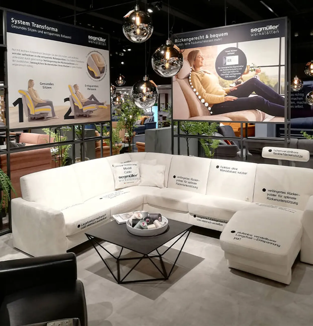 Ausstellung Sofa im Einrichtungshaus