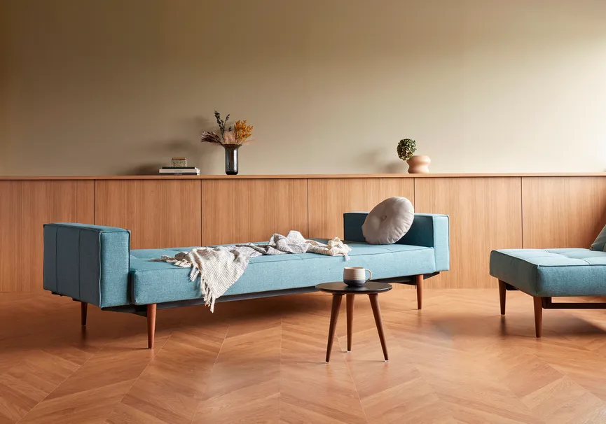 Sofa+AL Styletto dunkel detail