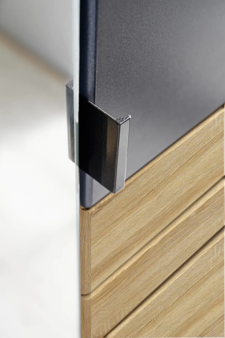 Drehtürenschrank detail