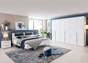 Kleiderschrank
