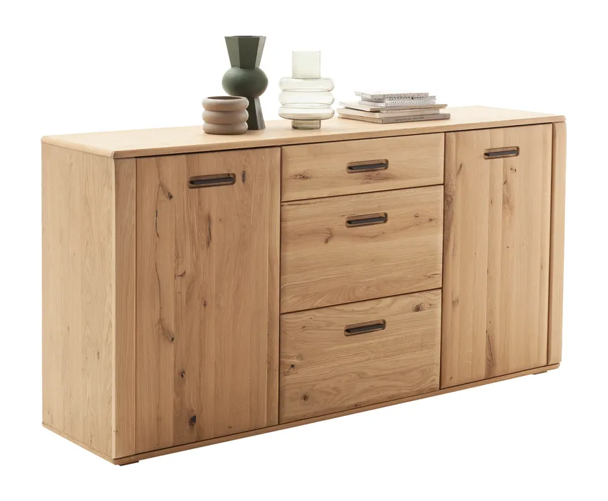 Sideboard detail