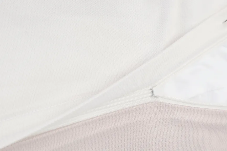 Satin-Bettw.JOOP!Micro 135x200 detail
