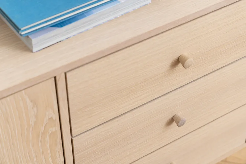 Sideboard 2T/3S detail