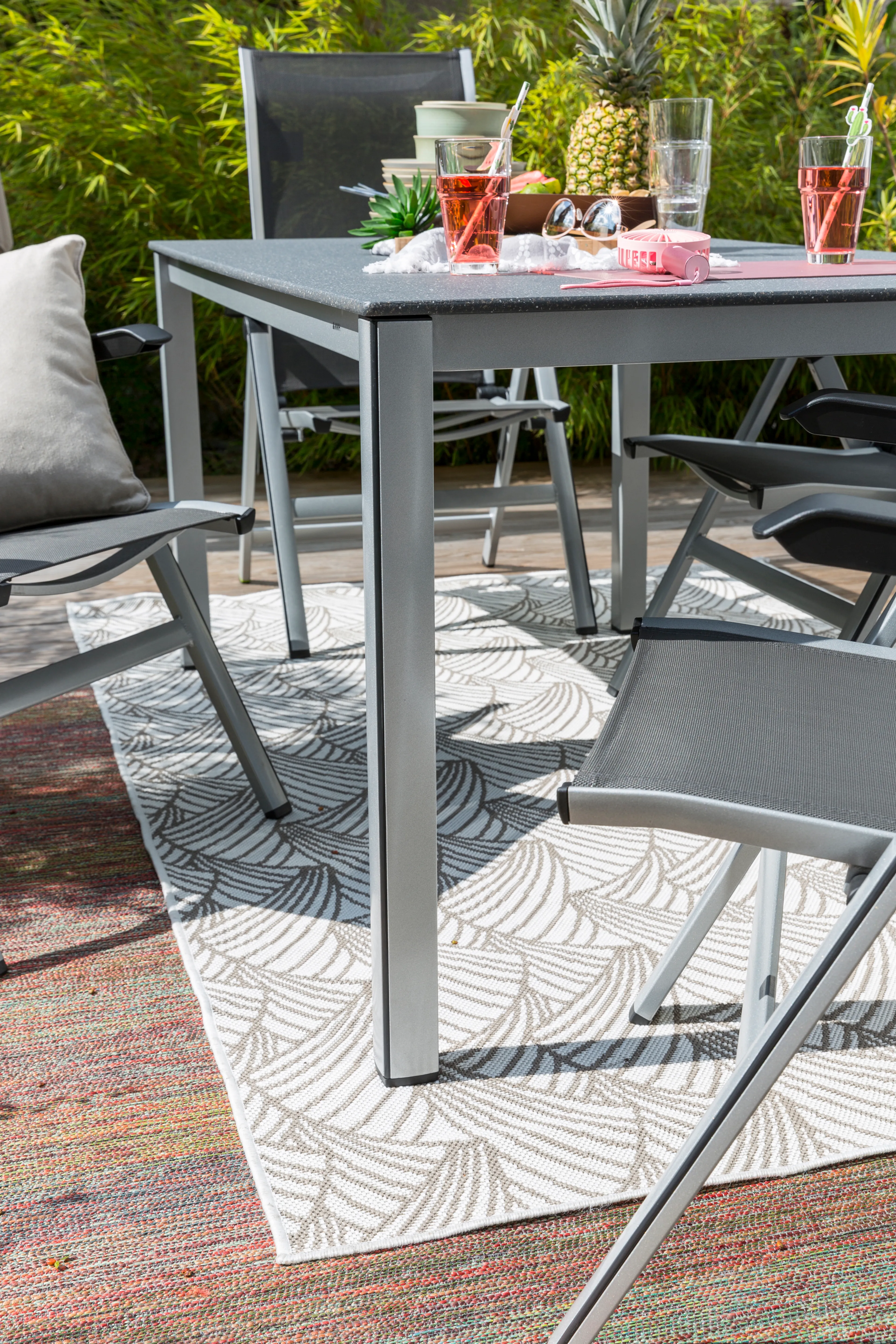 Outdoorteppich Re-Wind 80 x 150 cm