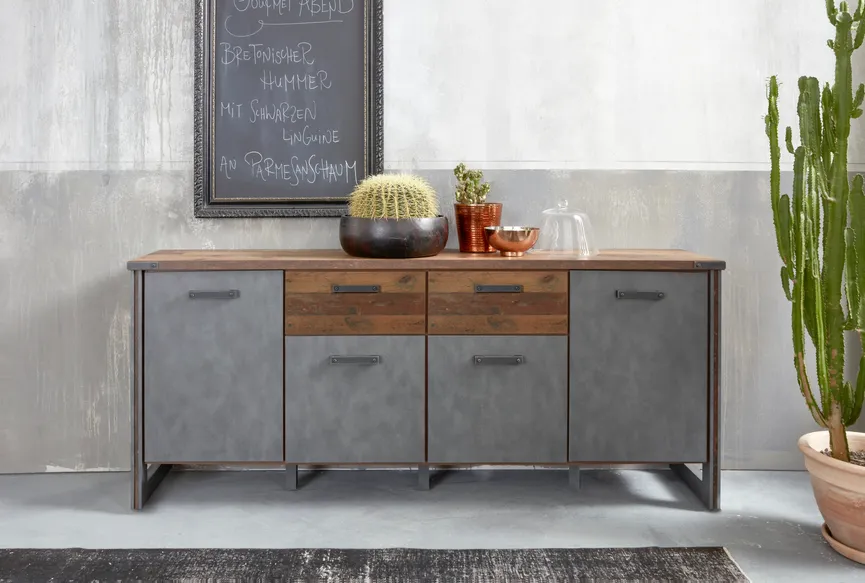 Sideboard milieu