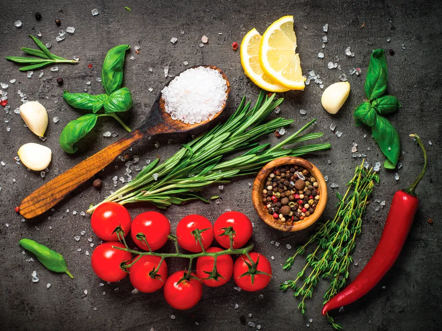 Küche / Gebäude / Tomatoes and hauptaufnahme