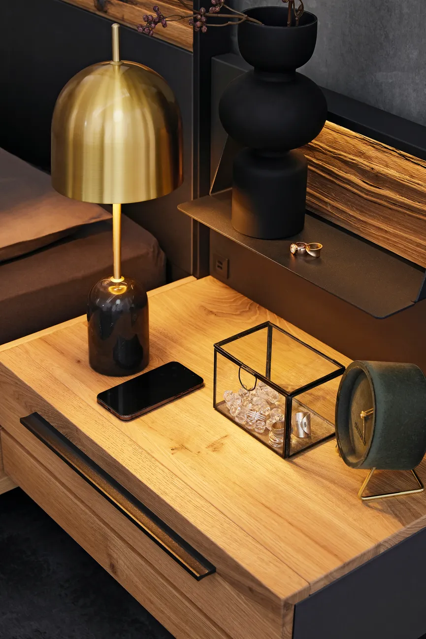 Hängekonsole rechts detail