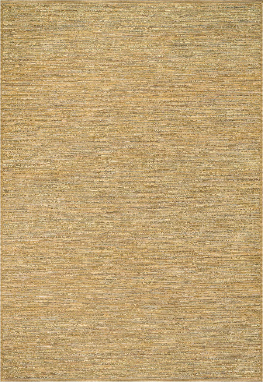 ** Outdoor hauptaufnahme