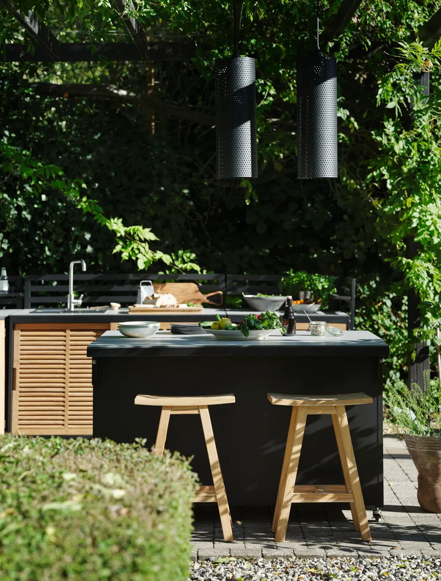 ** Barhocker milieu