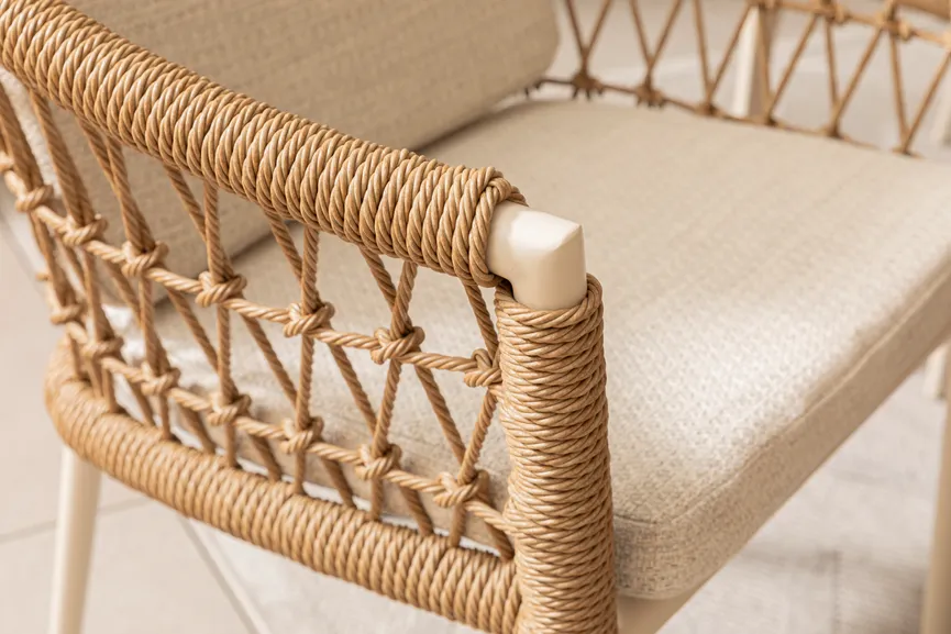 Armlehnstuhl stapelbar detail