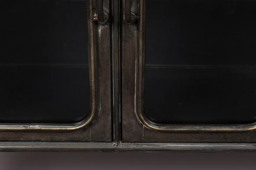 Sideboard 3T detail